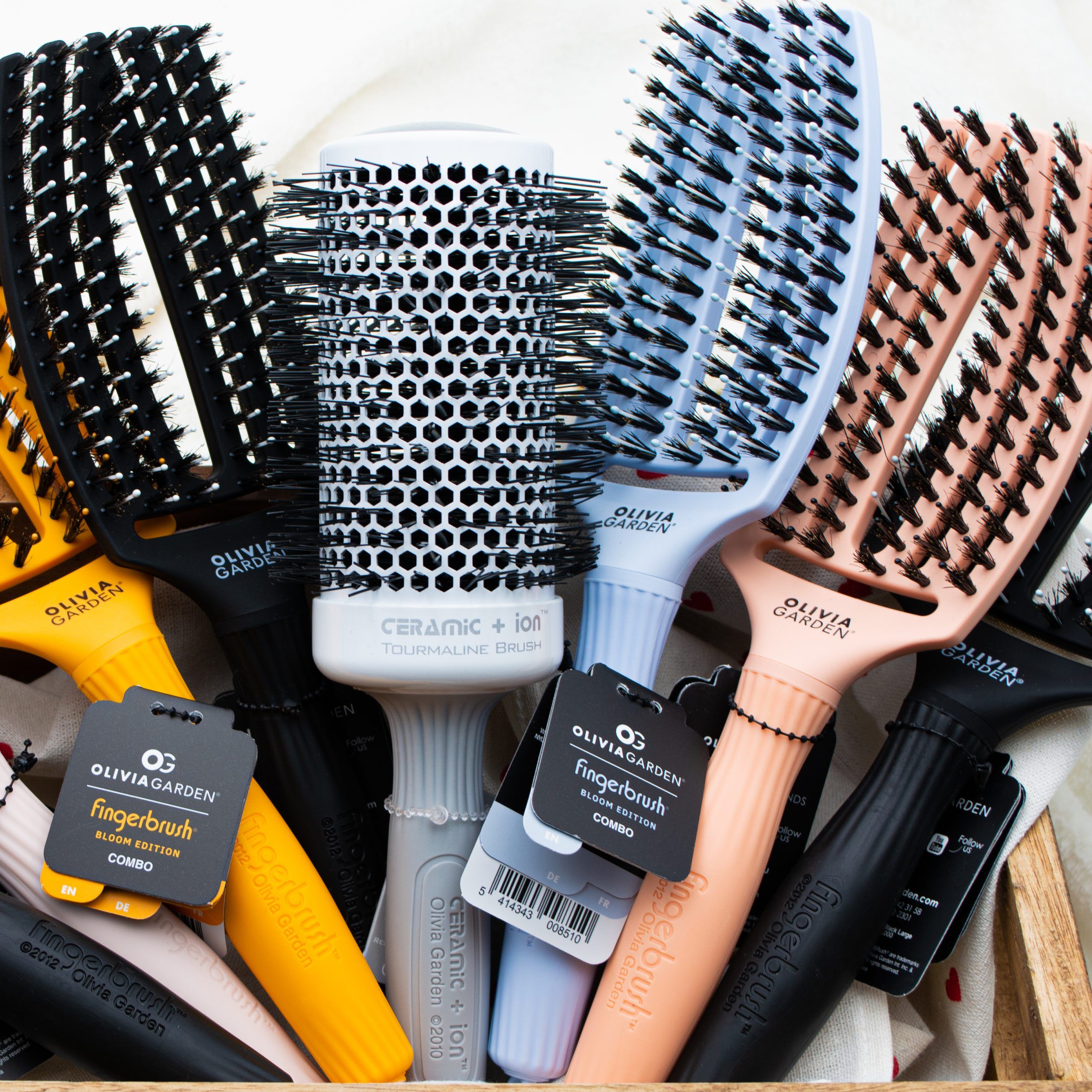 Descubre la excelencia en herramientas de peinado con Olivia Garden: Todo lo que necesitas para lograr un cabello espectacular